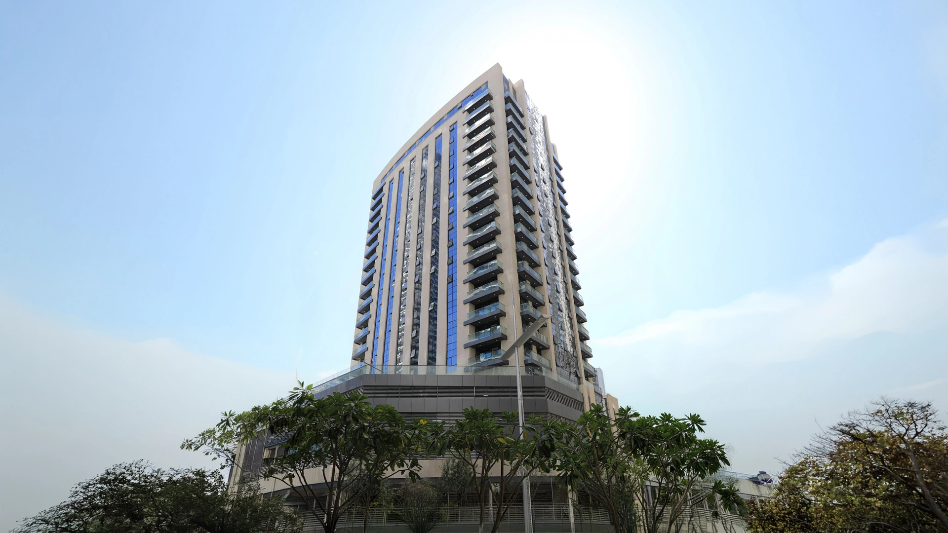 Sale in Dunya Tower