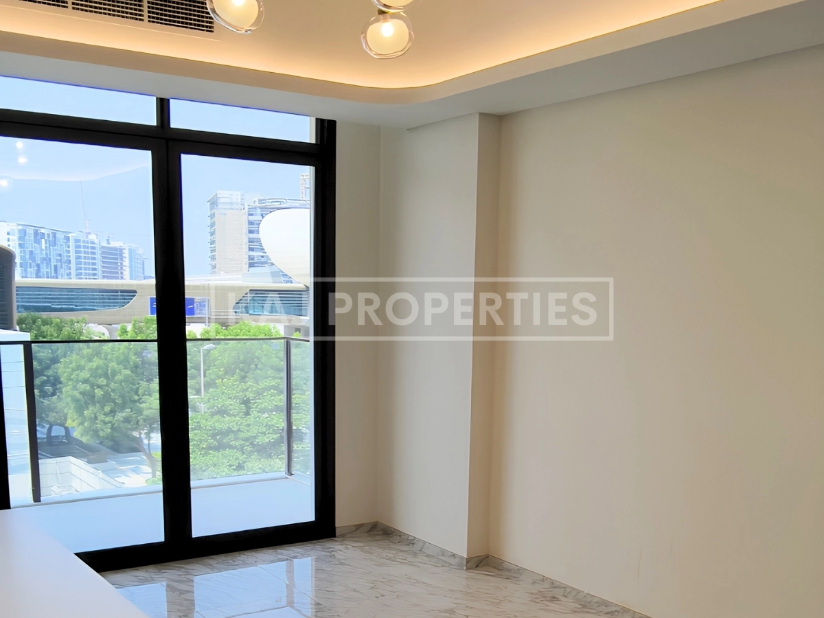 Sale in Avenue Residence 6